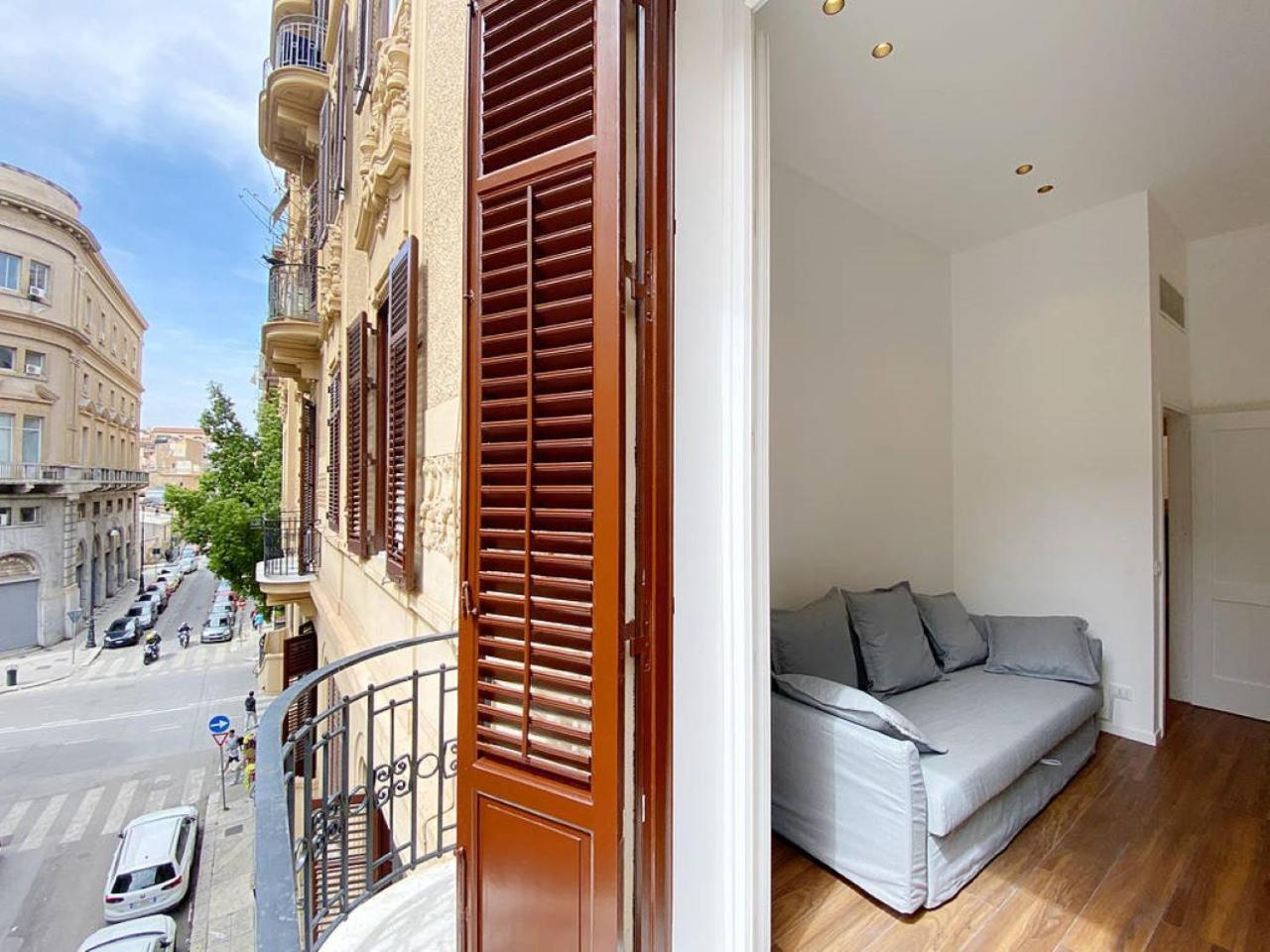 Solemar Sicilia - Palazzo Pirrotta Lejlighed Palermo Eksteriør billede
